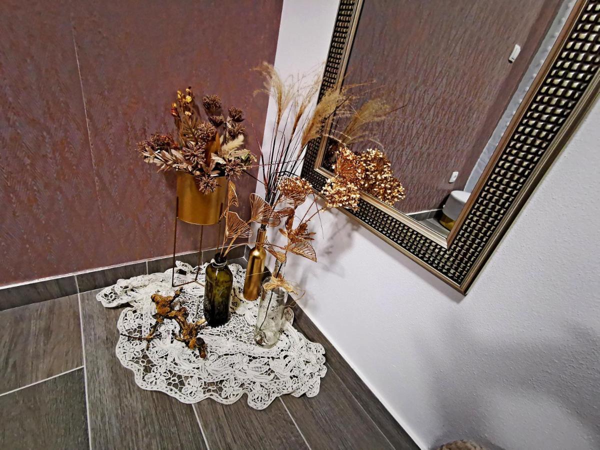 Appartamento Golden - Self Check In Ossero Esterno foto